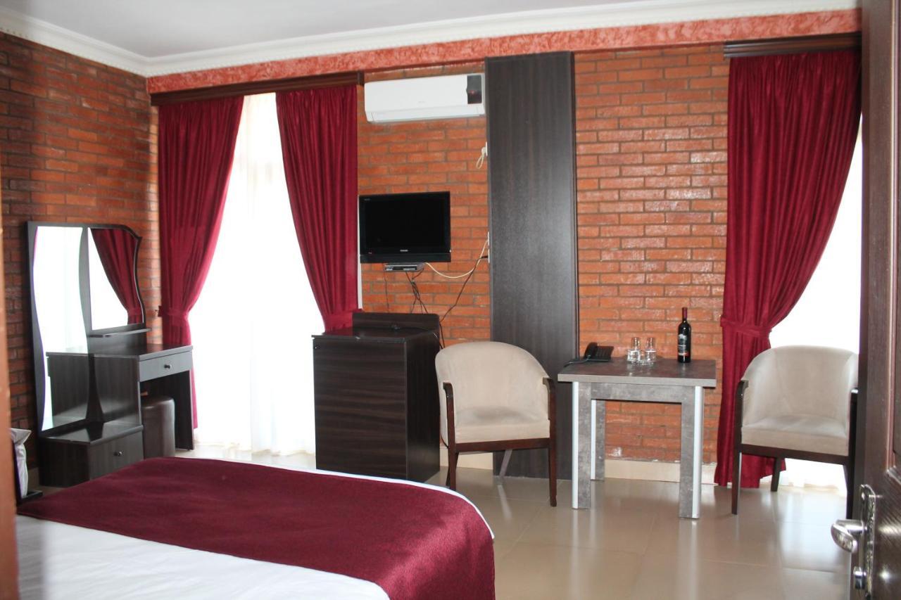 Anadolu Star Hotel & Casino Batumi Exteriör bild